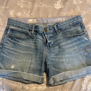 GAP denim boyfriend shorts